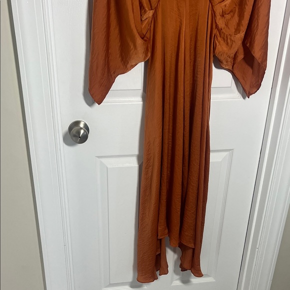 Easel Rust Maxi Dress - Picture 2 of 8
